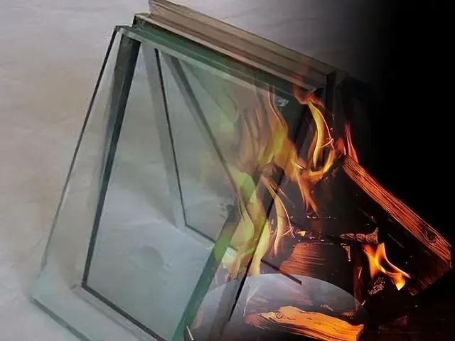 【雄港玻璃】“防火玻璃”不防火！如何正确选择？